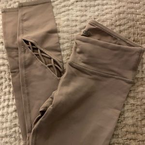 Alo Leggings Small